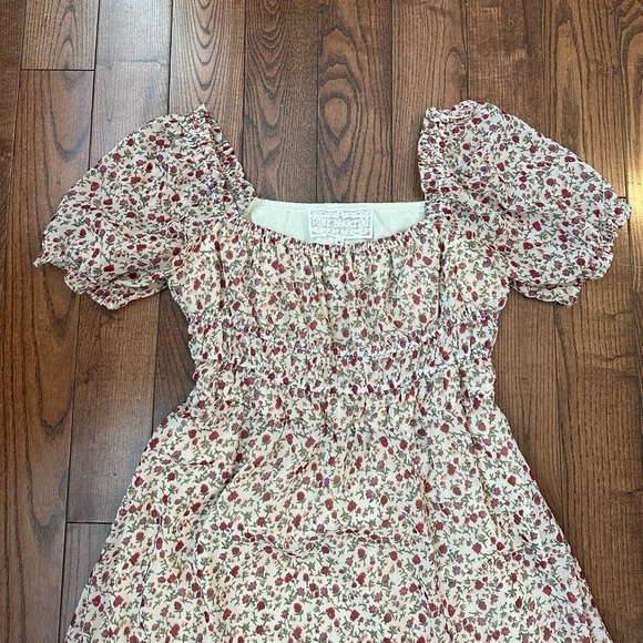 Pink Martini Floral Top with Red and White Details - Picture 11 of 13